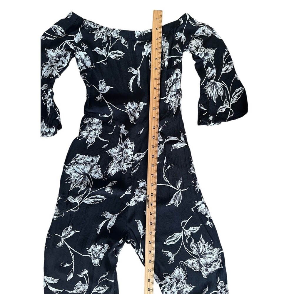Asos Women's Cropped Viscose Jumpsuit 3/4 Sleeve Size 0 Black White Printed - Picture 7 of 8
